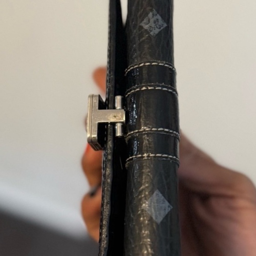 MCM Black and Silver Leather Wallet - Picture 3 of 9